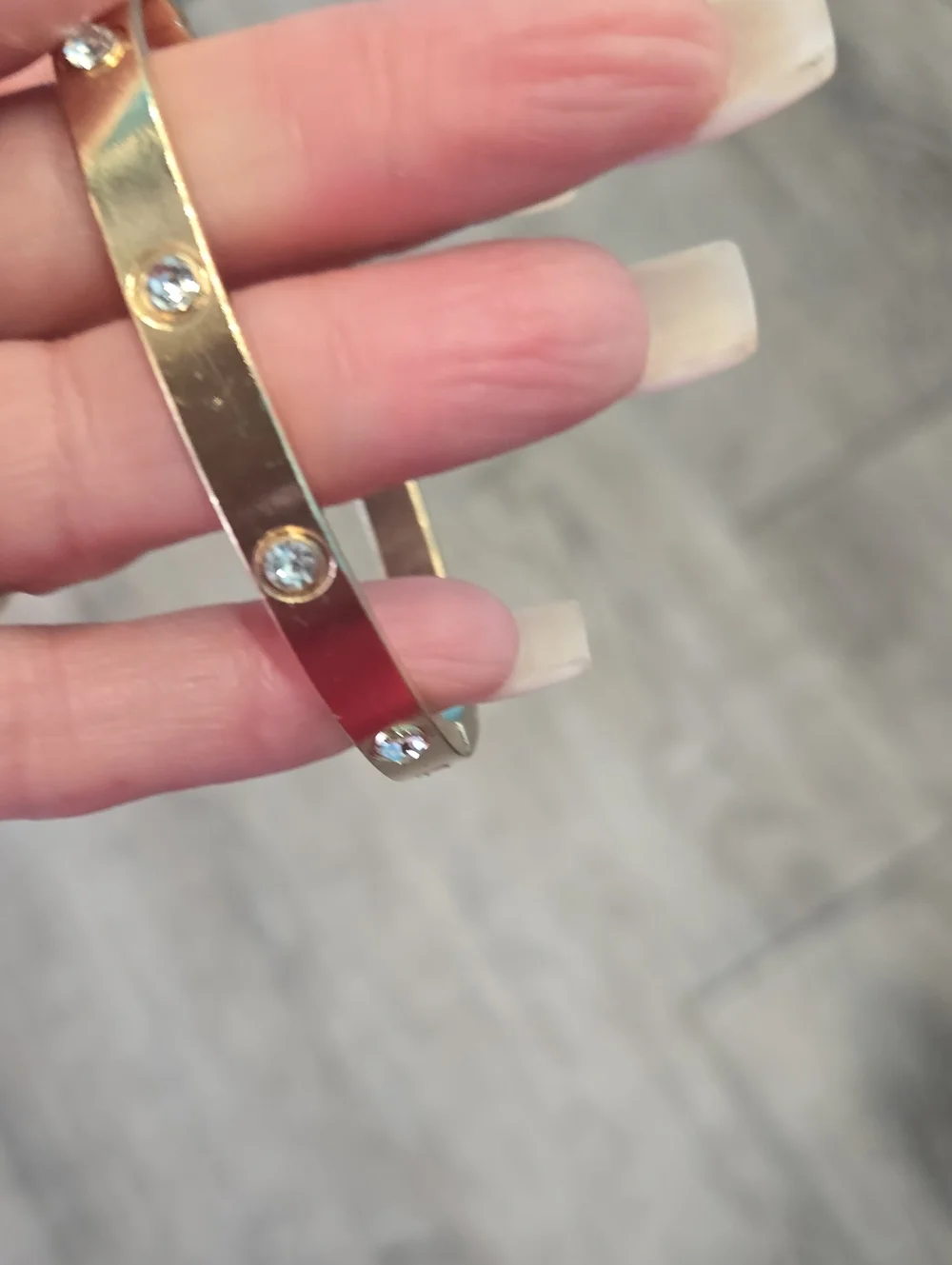 No brand shiny gold